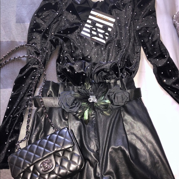 Free Press Black Puff Sleeve Blouse - Picture 4 of 4